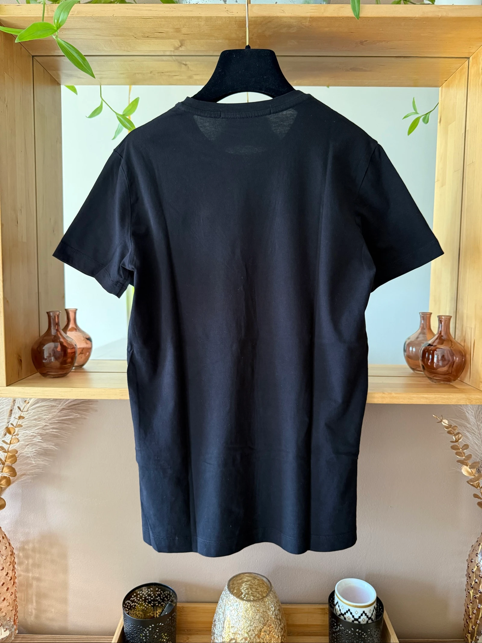 T-shirt Calvin Klein Jeans Homem P – Preto Logo CK Rosa – Quase Novo – photo 2